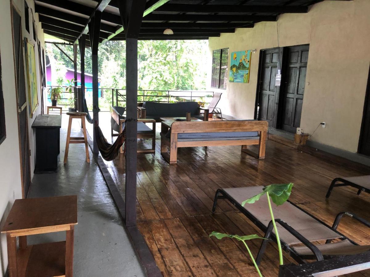 Be My Guest Cabinas Puerto Viejo de Talamanca Экстерьер фото