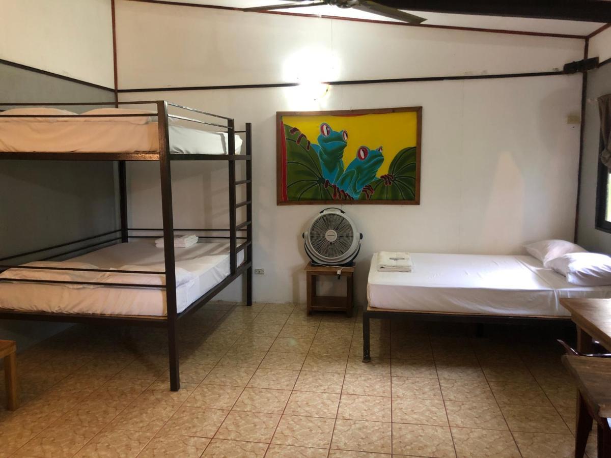 Be My Guest Cabinas Puerto Viejo de Talamanca Экстерьер фото